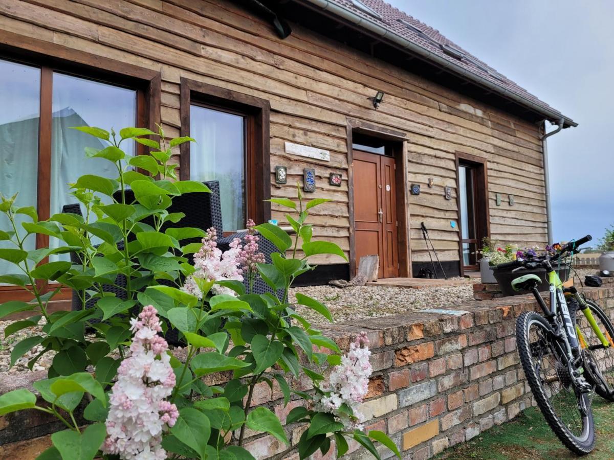 Ptaszarnia - Natura-free Parking Bed and breakfast 2*